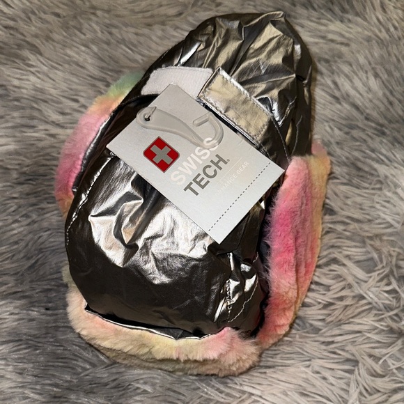 Swiss Tech Silver and Multicolor Kids Hat - Picture 9 of 10